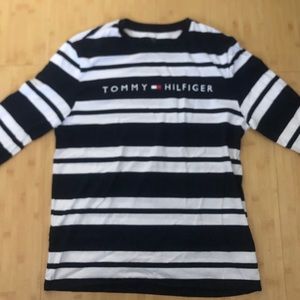 Tommy Hilfiger long sleeve tee